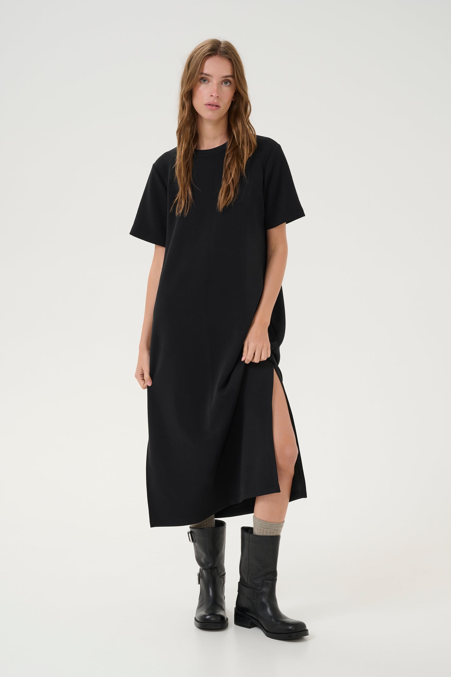 My Essential Wardrobe Black Helle R-Neck Long Dress