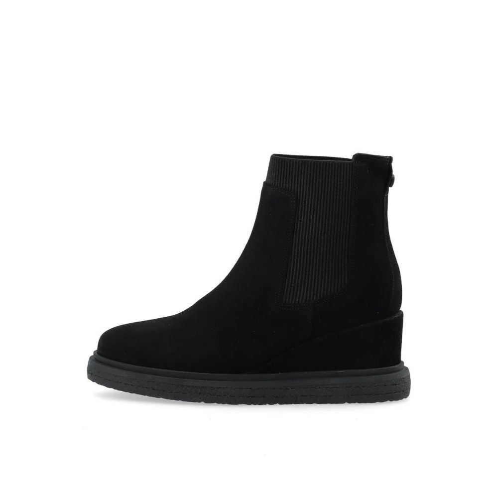 Cashott Black Casanja Chelsea Boot